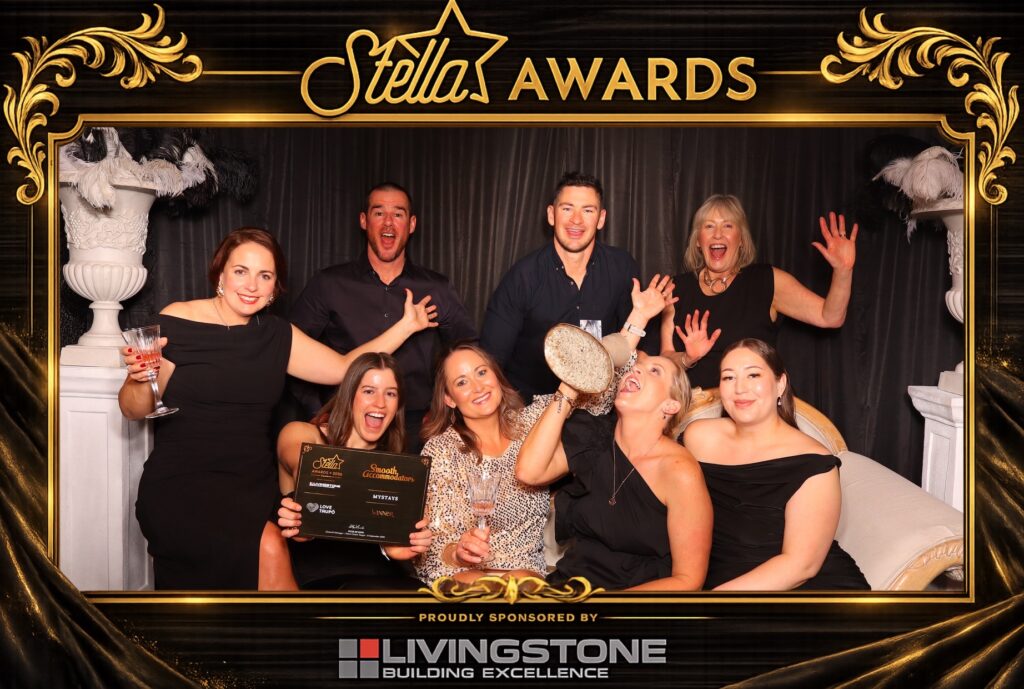 0282 Stella Awards D1 Template